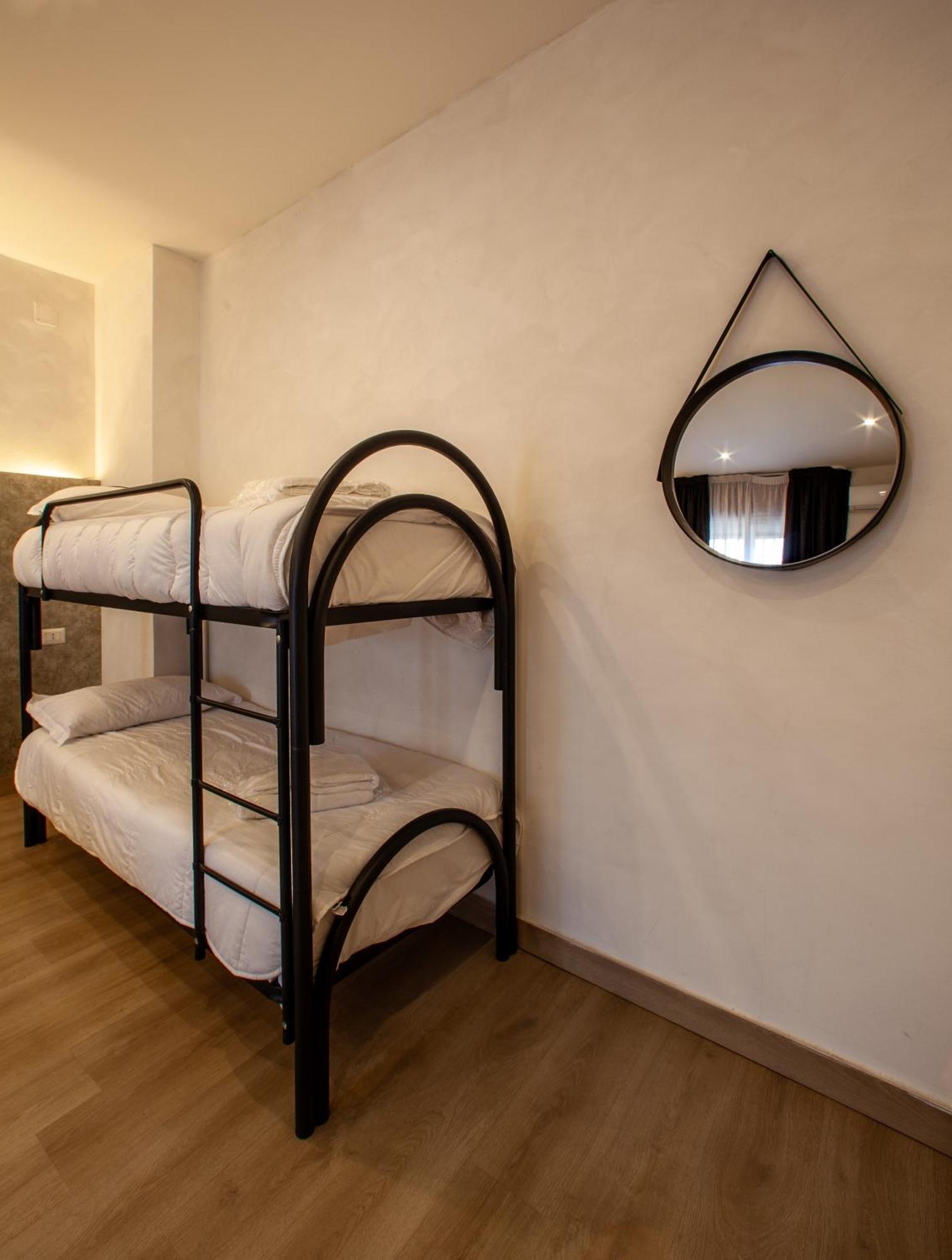 Hotel Easy Boarding Neapol Zewnętrze zdjęcie