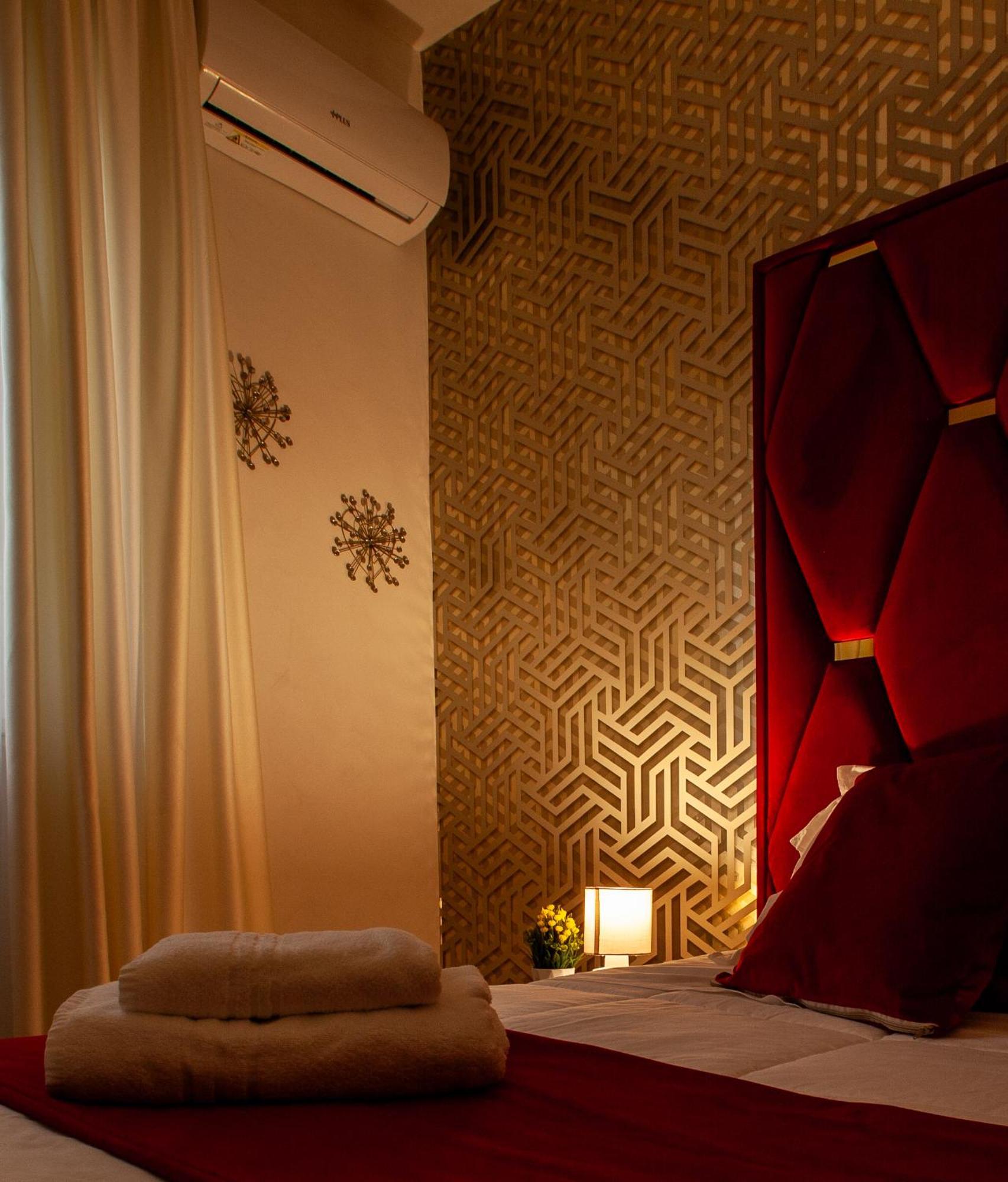 Hotel Easy Boarding Neapol Zewnętrze zdjęcie