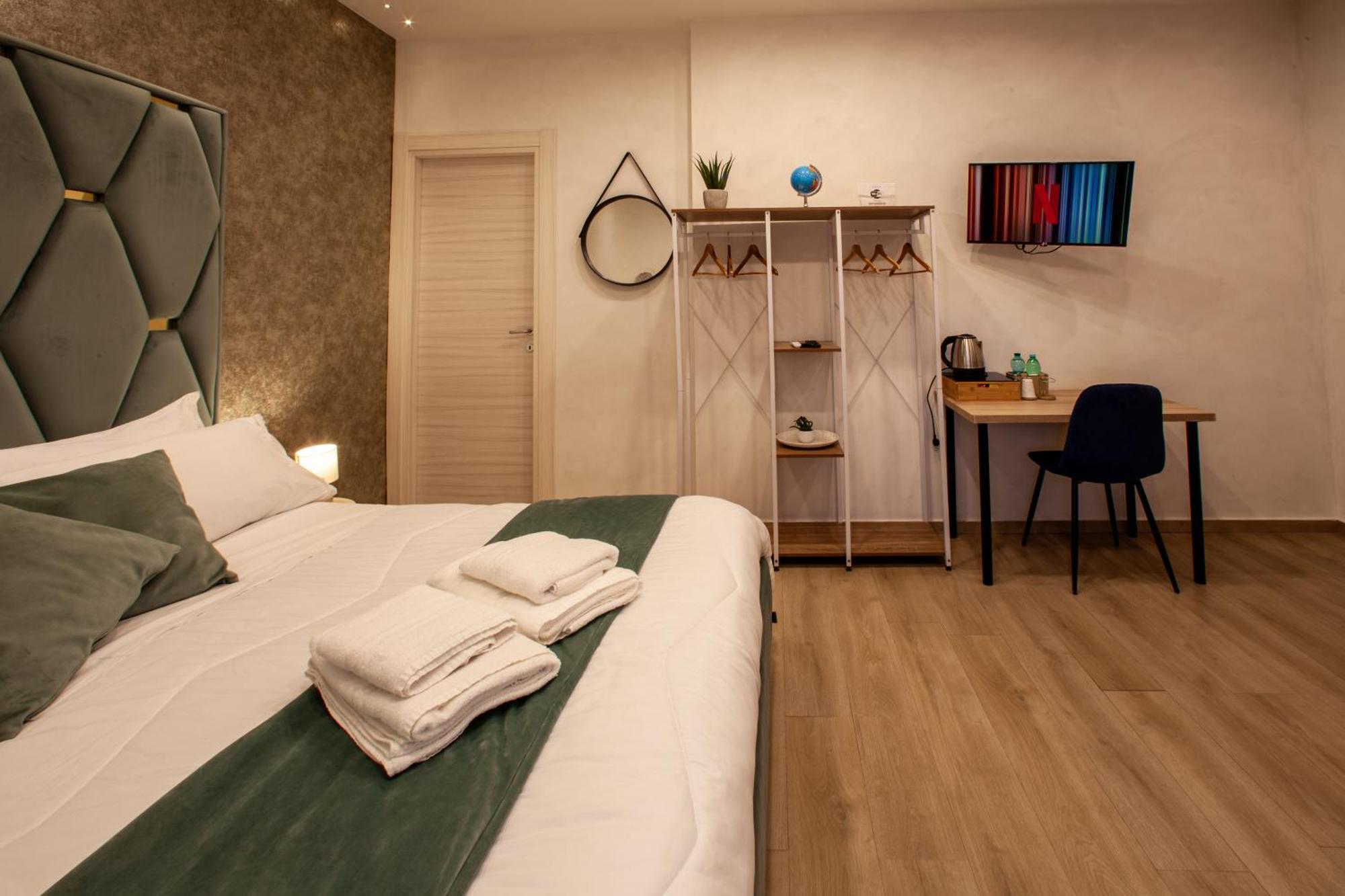 Hotel Easy Boarding Neapol Pokój zdjęcie