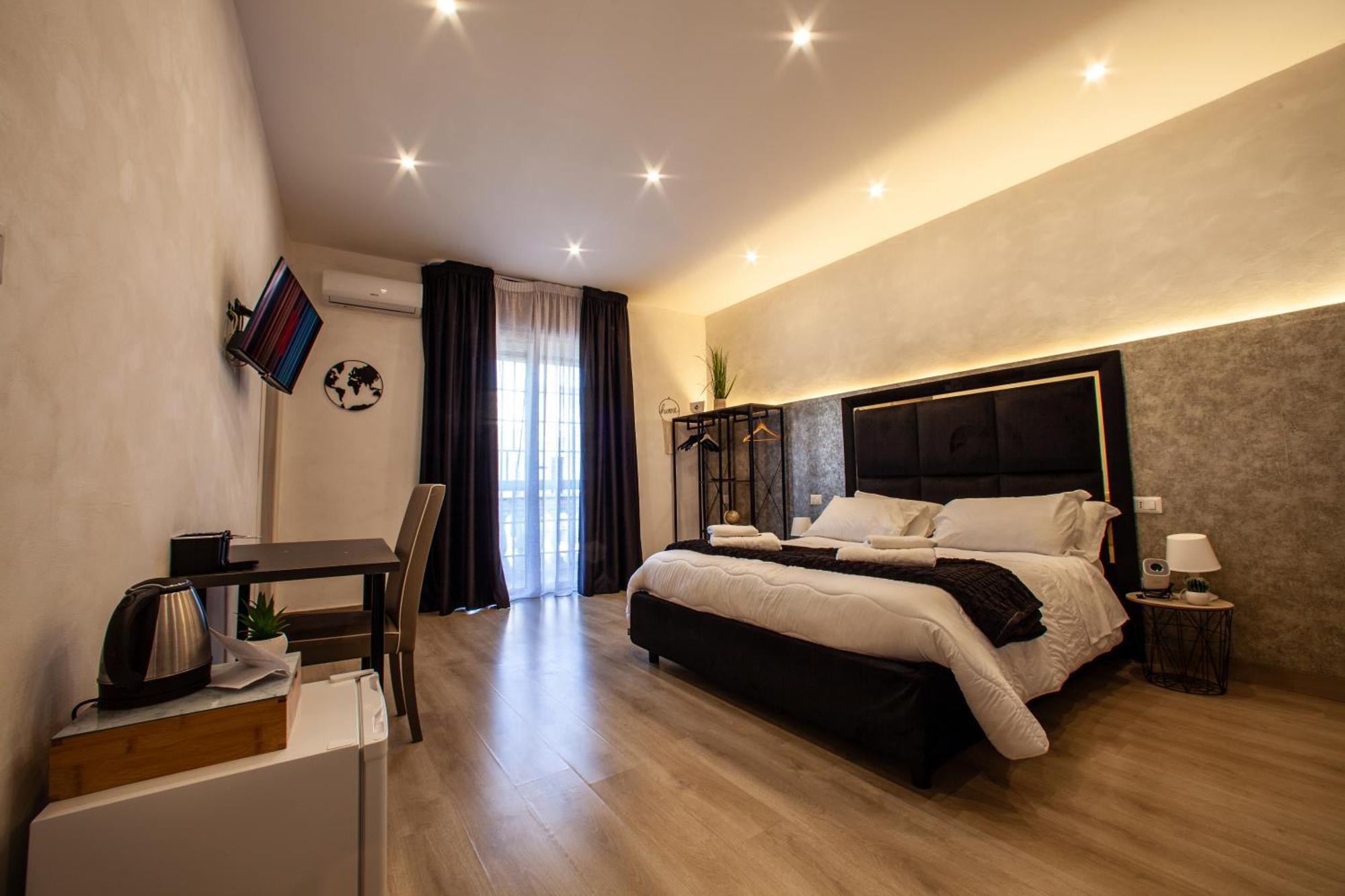 Hotel Easy Boarding Neapol Zewnętrze zdjęcie